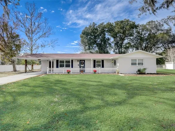 11919 Orangewood Dr, Dade City, FL 33525