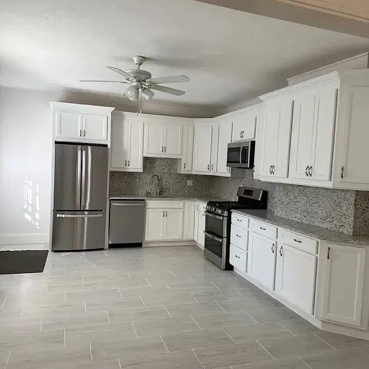 56-58 Bacon St #1