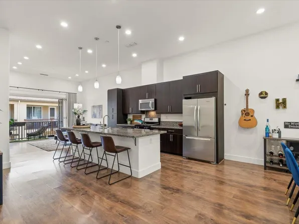 2415 Stearman Ct Unit 5, San Jose, CA 95132