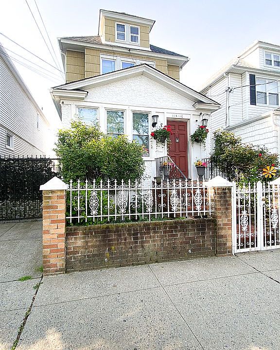 1st image of 11410 109th Ave