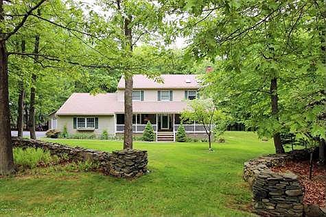Traditional Colonial - Pike County PA
