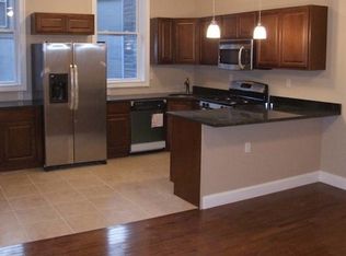 211 Maple St #2, Weehawken, NJ 07086