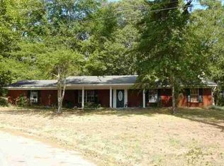 206 N Linda Ln, Overton, TX 75684