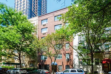 417 East 83rd Street in Yorkville