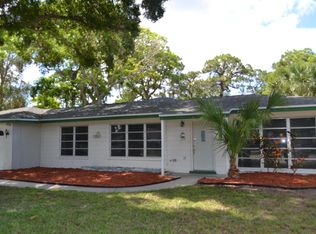 1429 Overbrook Rd, Englewood, FL 34223