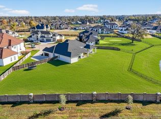 4103 Willowisp Ct, Weston Lakes, TX 77441