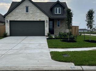 6802 Papillon Ln, Needville, TX 77461