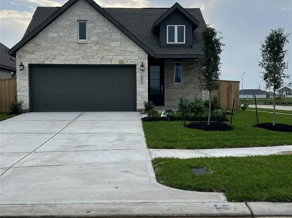 6802 Papillon Ln, Needville, TX 77461