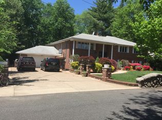 727 Chimes Rd, Paramus, NJ 07652