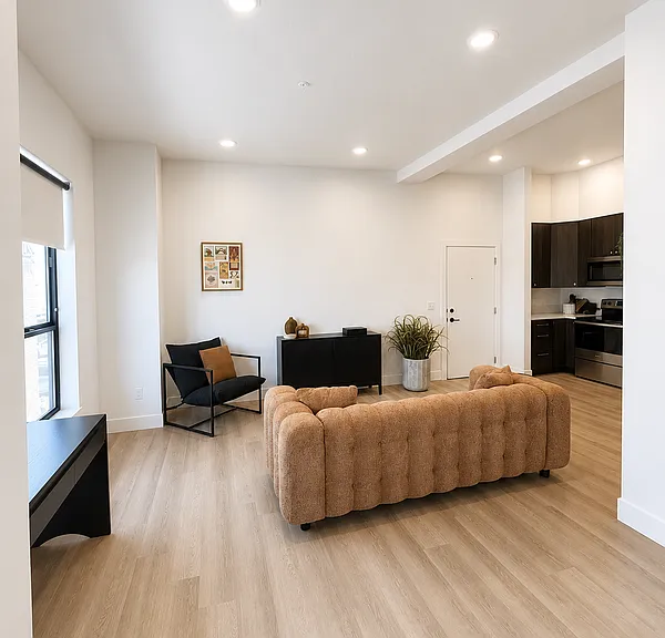 21806 E Indiana Ave #203 — Photo 9