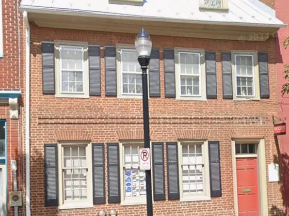 233 N Market St #2, Frederick, MD 21701
