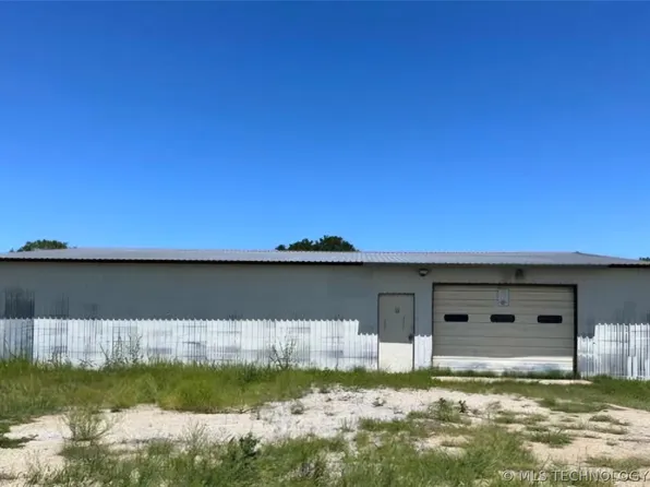 4325 3rd Ave, Ardmore, OK 73401