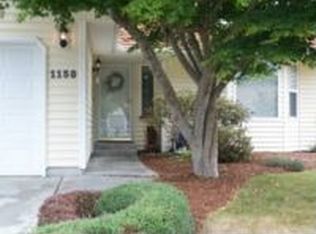 1150 SW Klickitat Ter, Oak Harbor, WA 98277