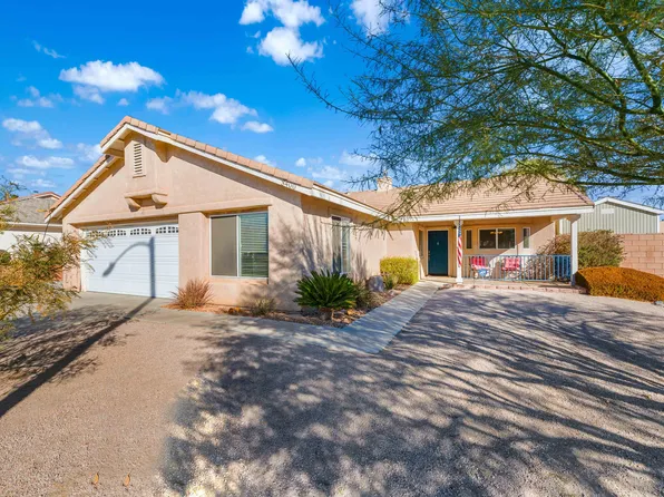 3400 Topgun St, Rosamond, CA 93560