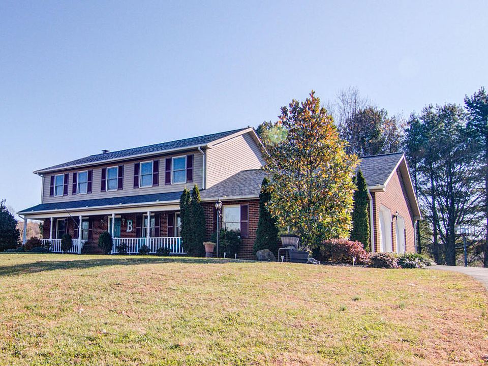 1st image of 154 Aspen Dr