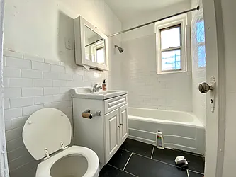 Rented by Safdie Realty Group