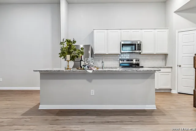 141 Nespral Dr — Photo 6