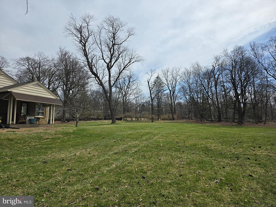 14678 Charmian Rd, Blue Ridge Summit, PA 17214 Zillow