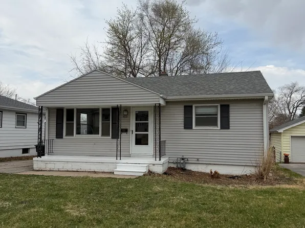 5610 Frederick St, Omaha, NE 68106