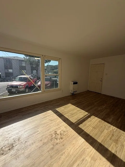 1 bed, $1,985 — Photo 3
