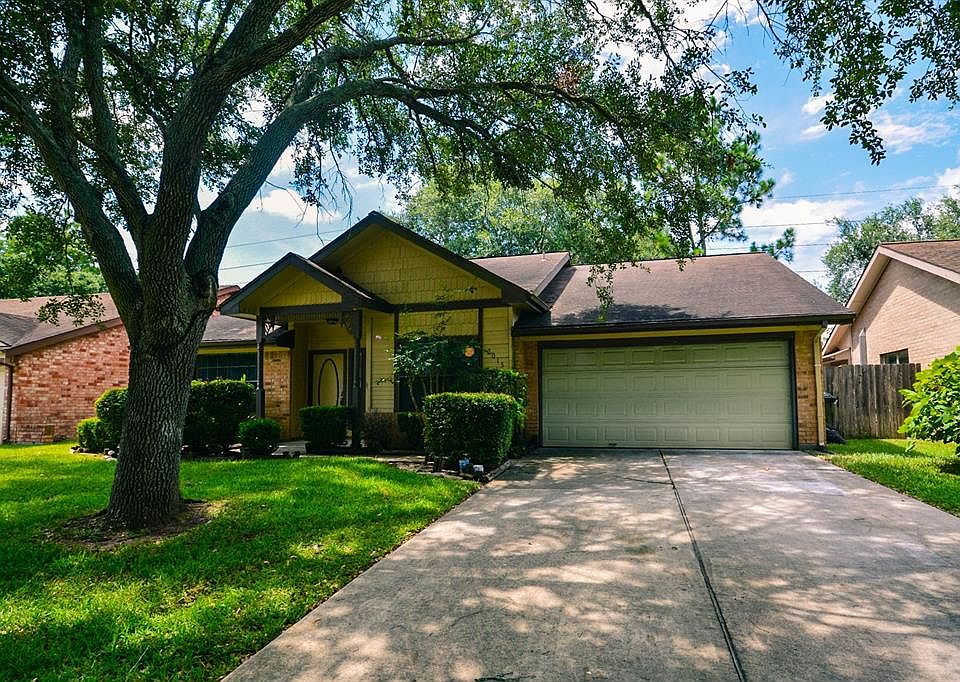 2015 Shorewood Ln, Sugar Land, TX 77479 | Zillow