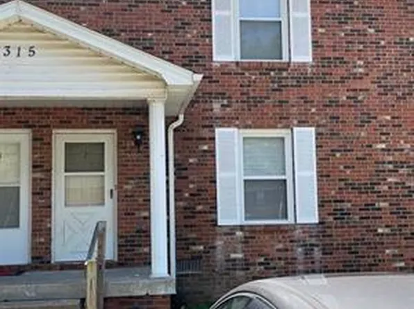315 Berkley Ct APT 2, Radcliff, KY 40160