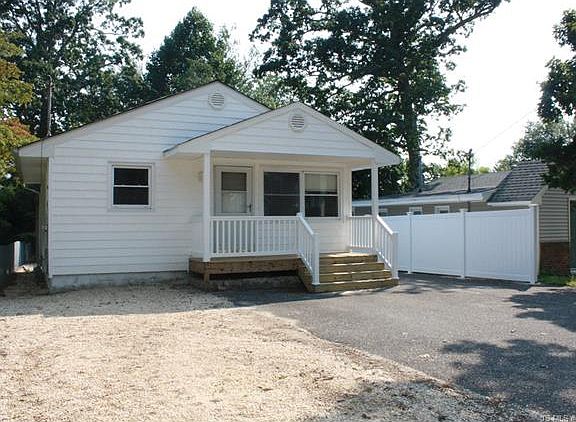 4th image of 432 Elizabeth Ave