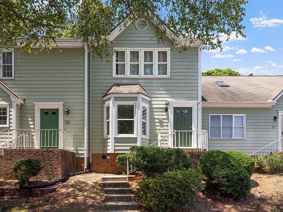 1st image of 516 Caprice Ct