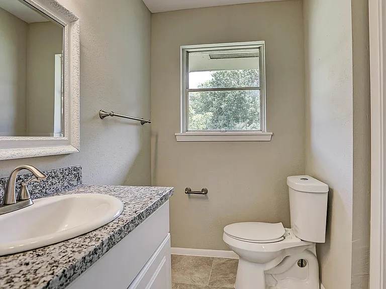 1803 Jones St — Photo 9