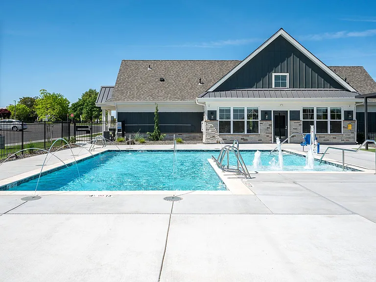 Tidewater Apartments | Exterior Pool