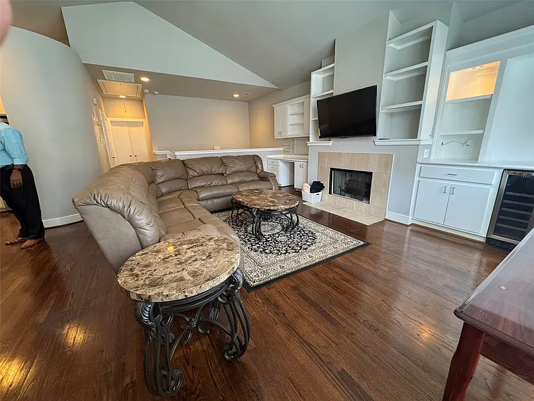 3606 Omeara Dr — Photo 9
