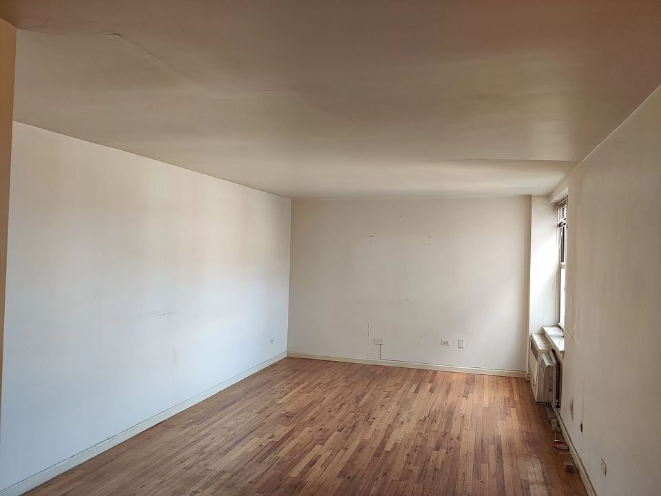 1st image of 9411 59th Ave APT G29