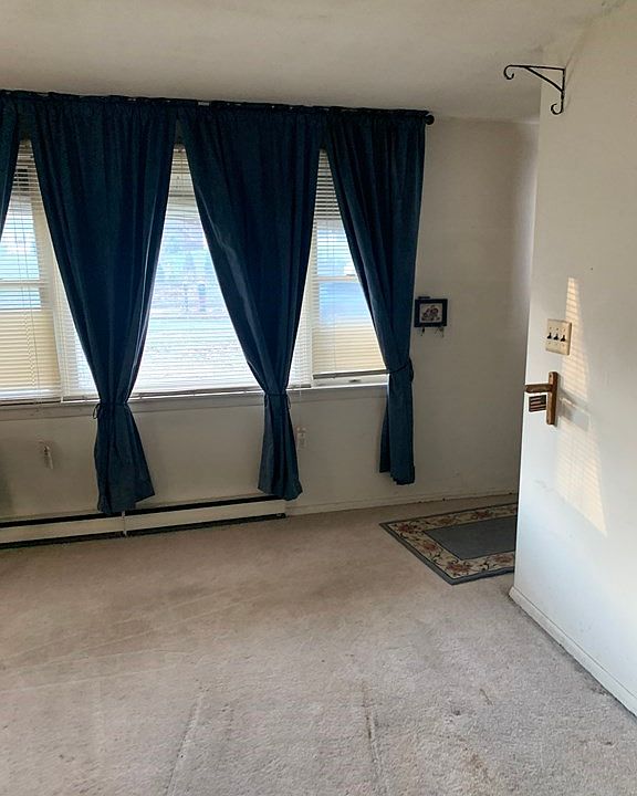 738 Piper Rd, West Springfield, MA 01089 Zillow