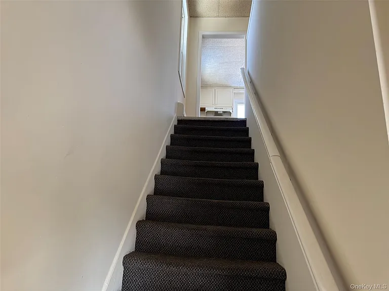 61 Nassau Ave #2 — Photo 3