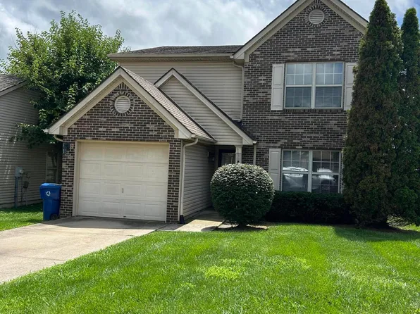 304 Newcastle Ln, Winchester, KY 40391