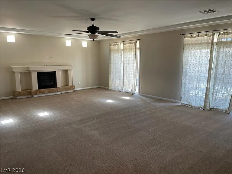 6313 Stag Hollow Ct — Photo 11
