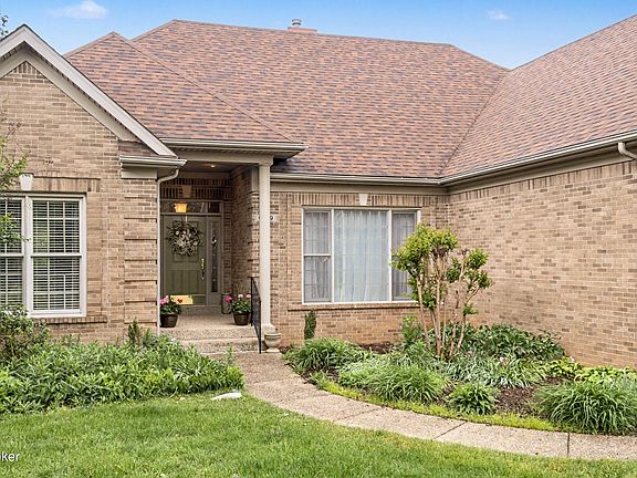 3rd image of 6109 Chinaberry Ct