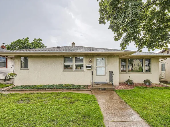 2151 5th St E, Saint Paul, MN 55119