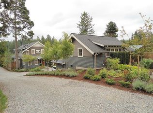 24117 Crystal Lake Rd, Woodinville, WA 98077
