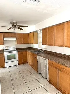2389 Giovanni Ave — Photo 6