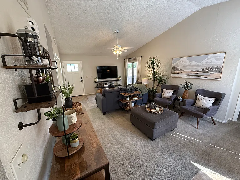 8713 W Bluefield Ave — Photo 6