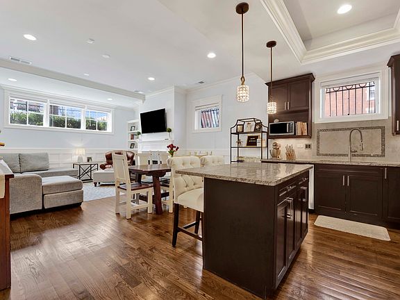 3rd image of 3763 N Wilton Ave #Gn
