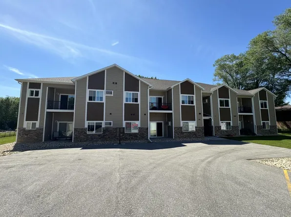 916 Cedar DRIVE, La Crescent, MN 55947