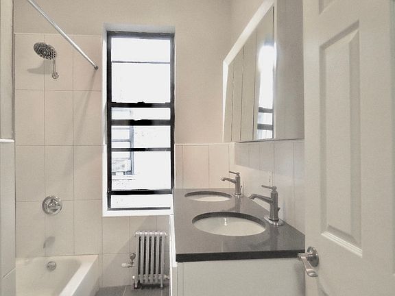 3rd image of 361 Ocean Ave #D2e
