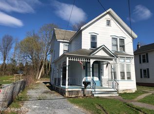 89 High St, Hoosick Falls, NY 12090