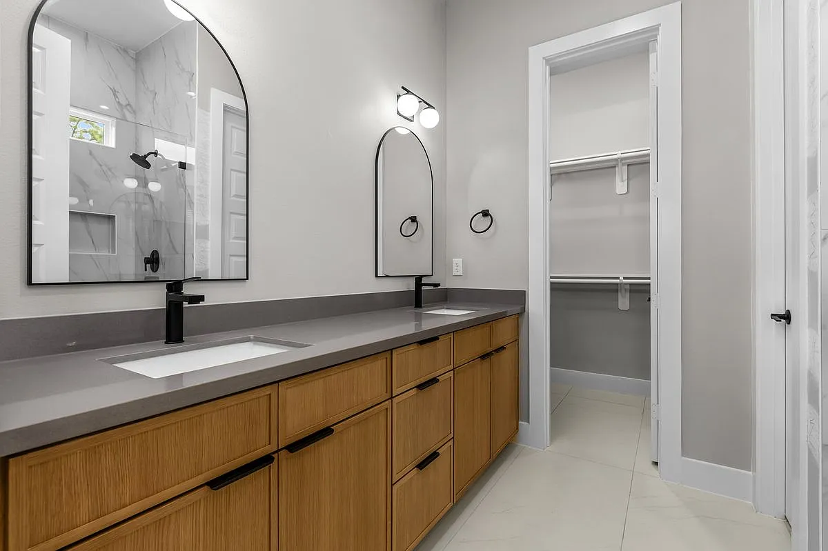 1 bed, 1.0 bath, 660 sqft, $985 — Photo 4