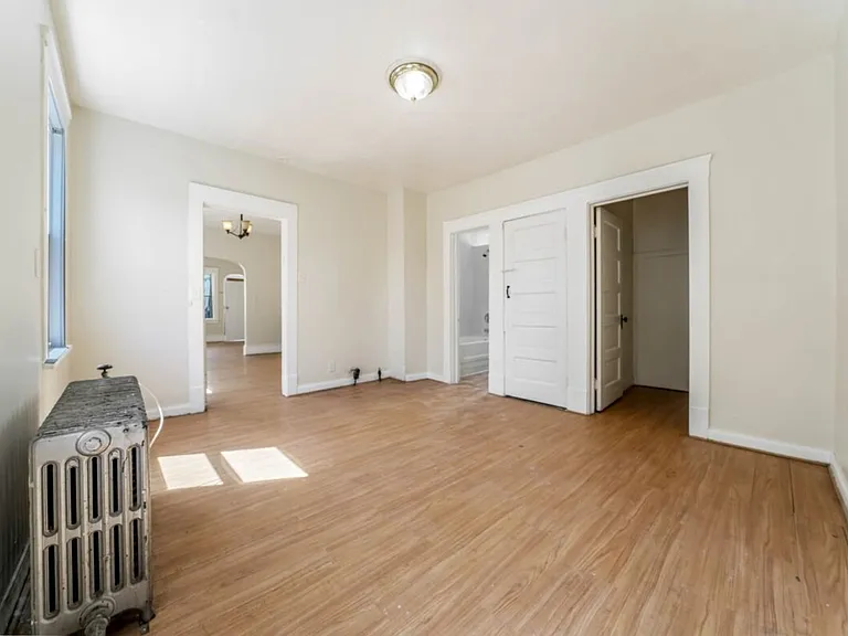 3402 Roehl Ave — Photo 33