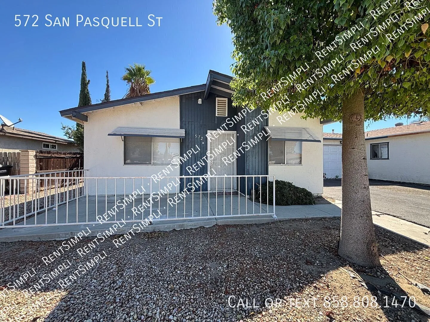Charming 55+ Living Updated 2 Bedroom Home with Garage and Large Patio. Section 8 Welcome! — Photo 2
