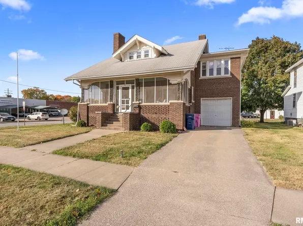 301 E Main St, Aledo, IL 61231