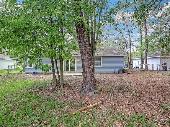 4th image of 1623 Twin Oak Dr W